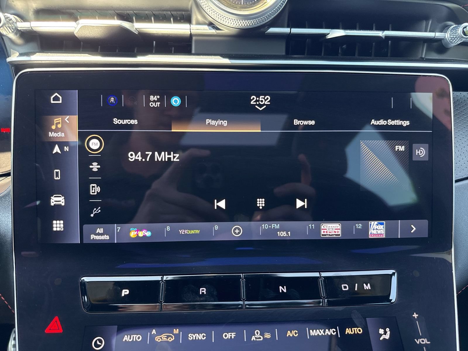 Used 2023 Maserati Grecale Modena AWD/4WD image 17