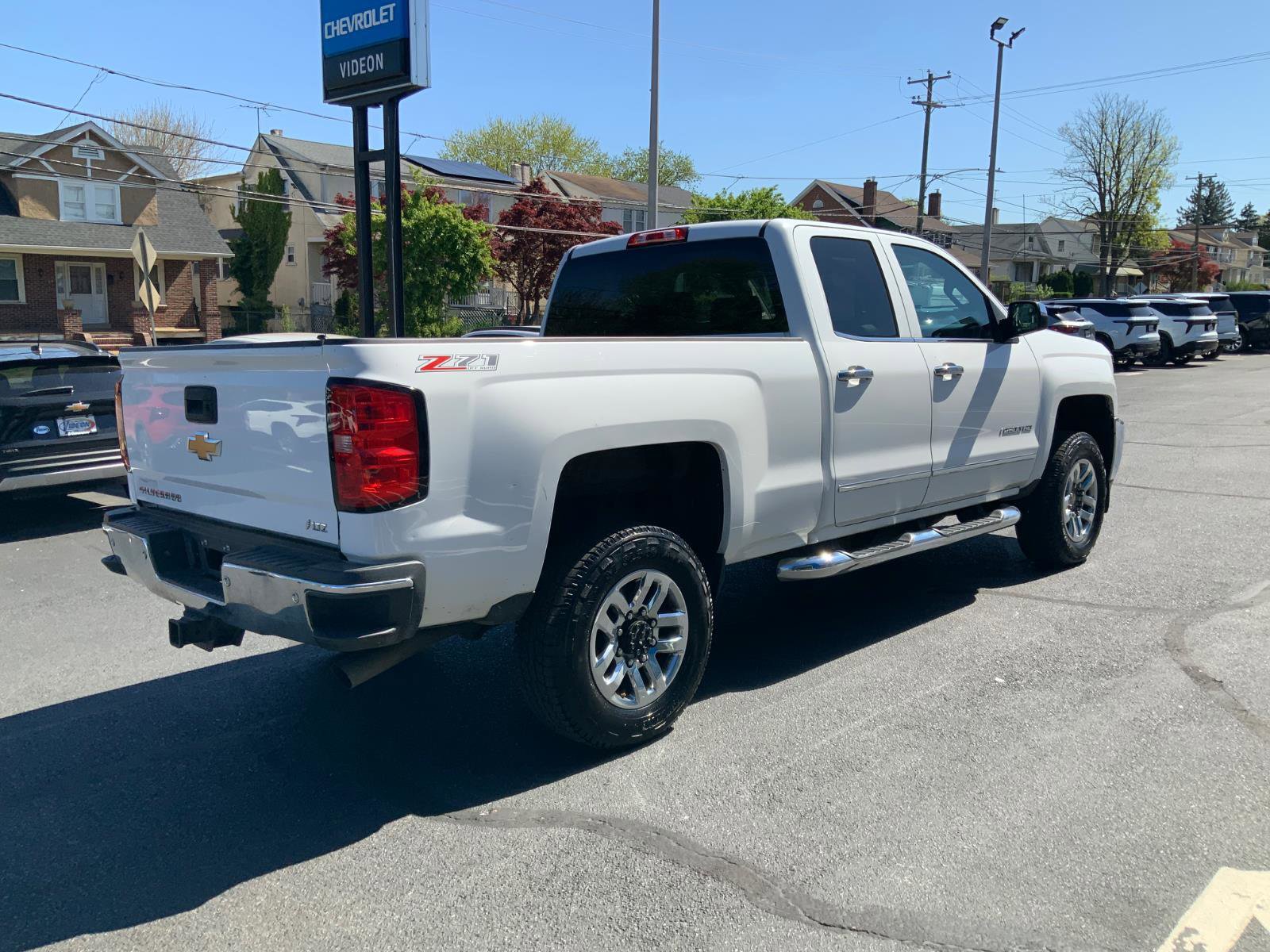 Used 2015 Chevrolet Silverado 2500 LTZ w/ LTZ Plus Package AWD/4WD image 5