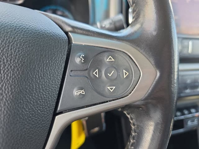 Used 2021 Chevrolet Colorado Z71 AWD/4WD image 21