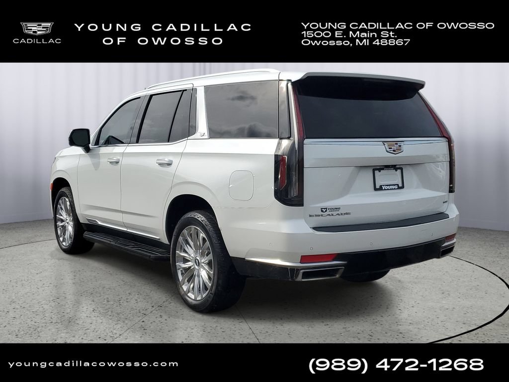 Used 2024 Cadillac Escalade Premium Luxury AWD/4WD image 4