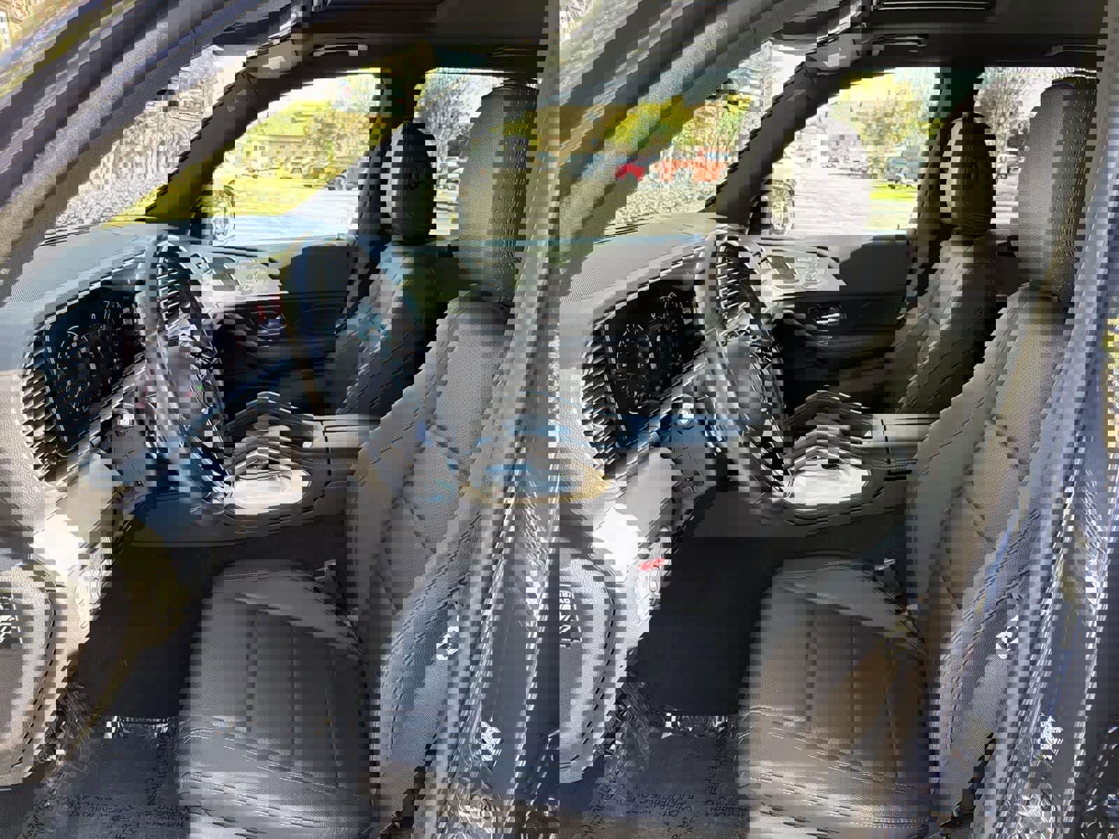 Used 2024 Mercedes-Benz GLE 450e 4MATIC image 25