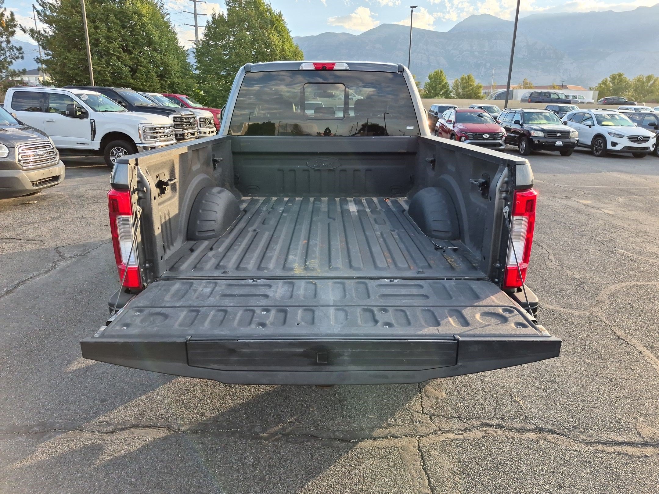 Used 2019 Ford F250 Lariat AWD/4WD image 30