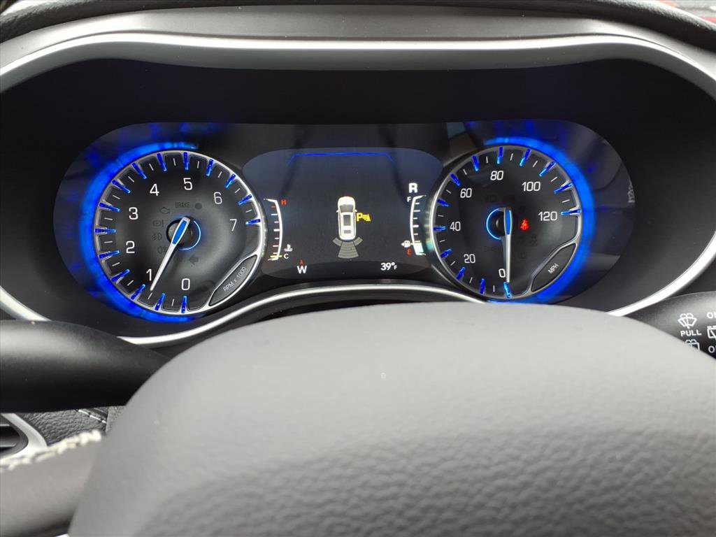 New 2026 Chrysler Pacifica Select image 20