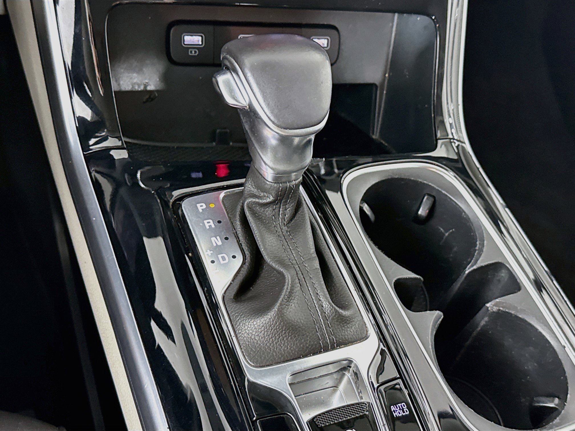 Used 2023 Kia Carnival SX FWD image 20