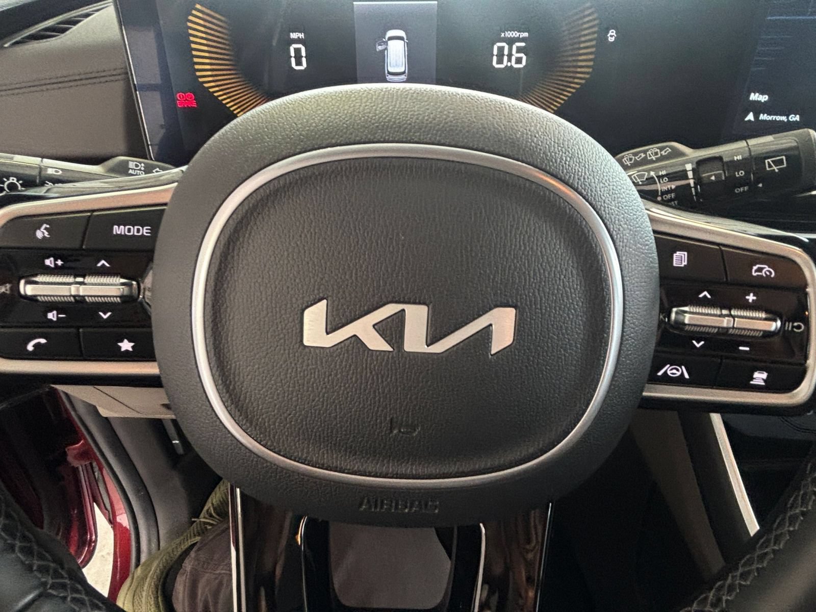 Used 2026 Kia Carnival FWD image 29