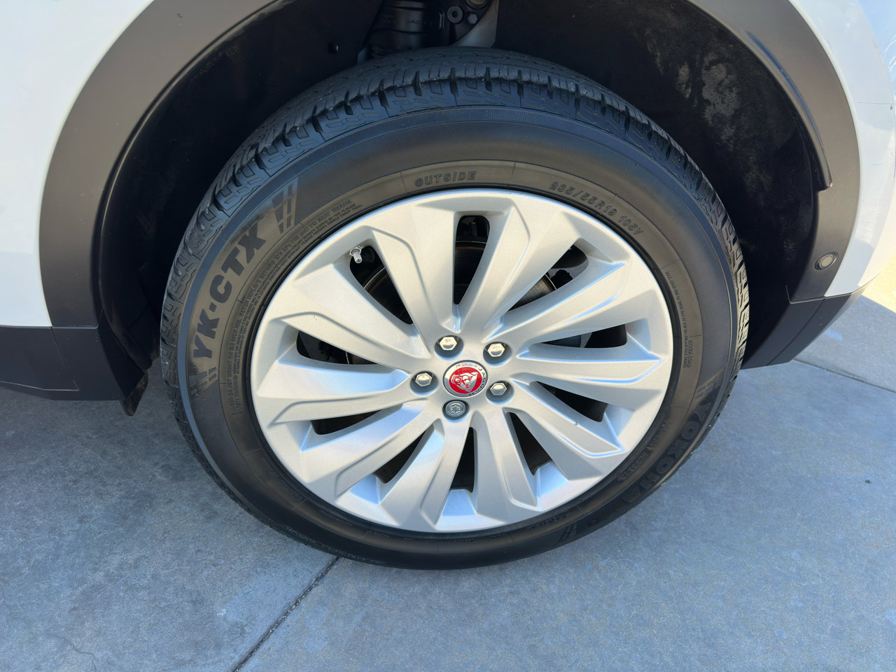 Used 2018 Jaguar E-PACE S image 64