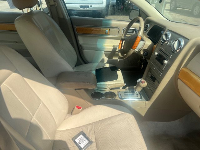 Used 2008 Lincoln MKZ FWD image 13