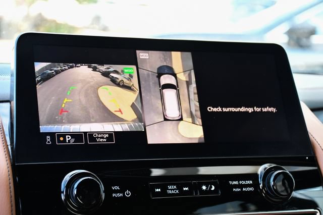 Certified 2024 INFINITI QX80 Sensory w/ Cargo Package AWD/4WD image 4