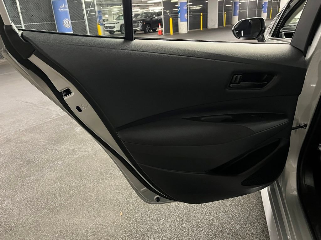 Used 2026 Toyota Corolla LE w/ Carpet Mat Package (TMS) FWD image 17