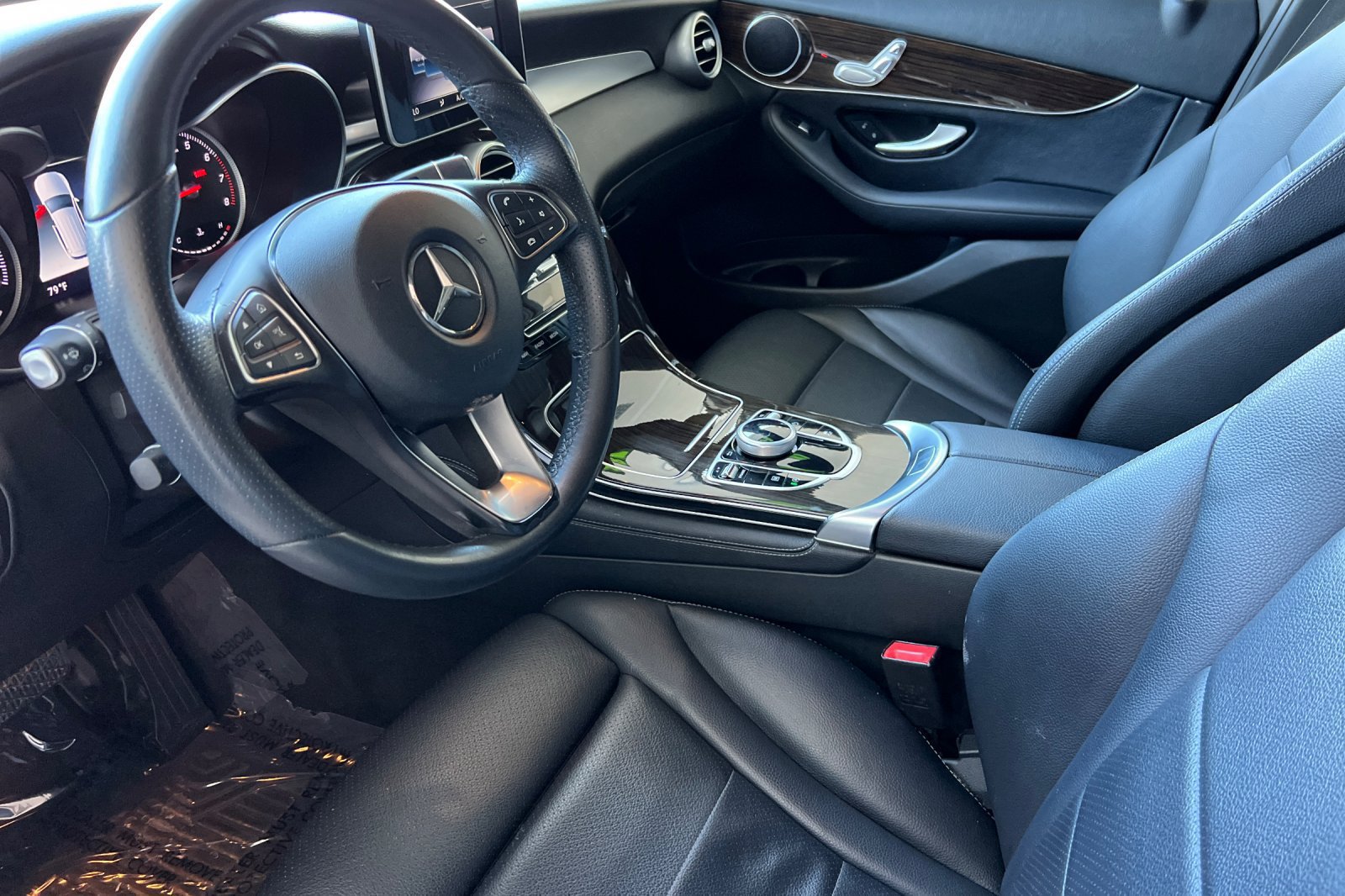 Used 2018 Mercedes-Benz GLC 300 image 13