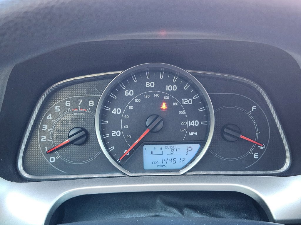 Used 2015 Toyota RAV4 XLE FWD image 18
