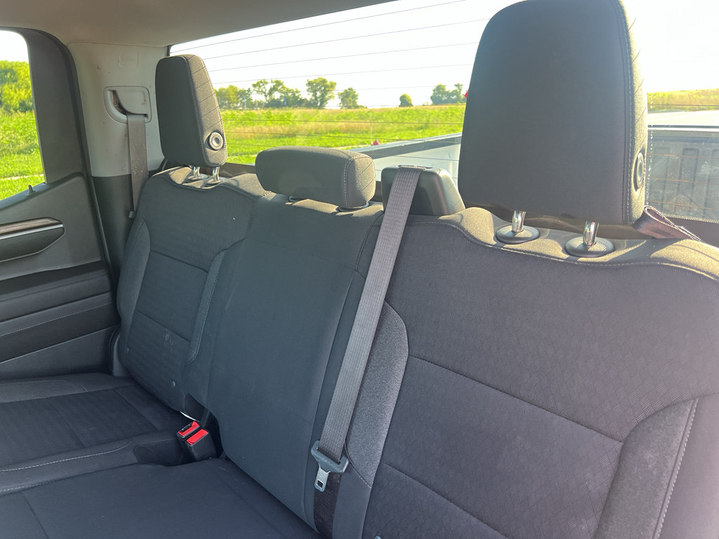Used 2023 Chevrolet Silverado 1500 LT AWD/4WD image 35