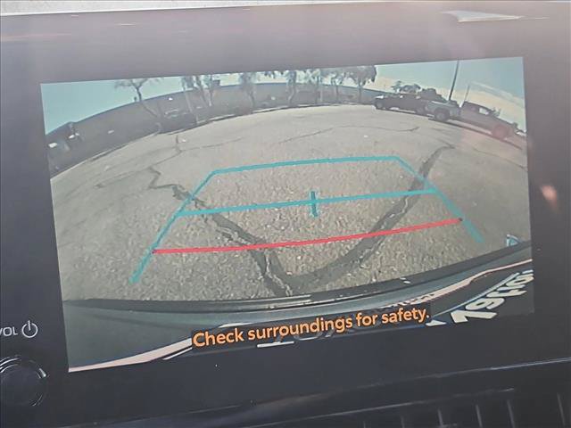 Used 2024 Toyota Corolla Cross AWD Hybrid image 18