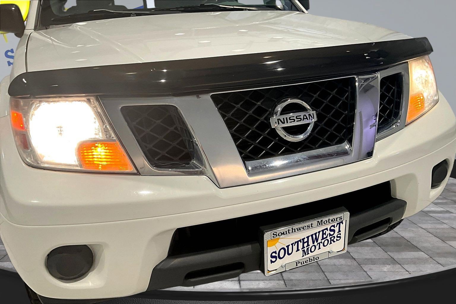 Used 2017 Nissan Frontier SV AWD/4WD image 32