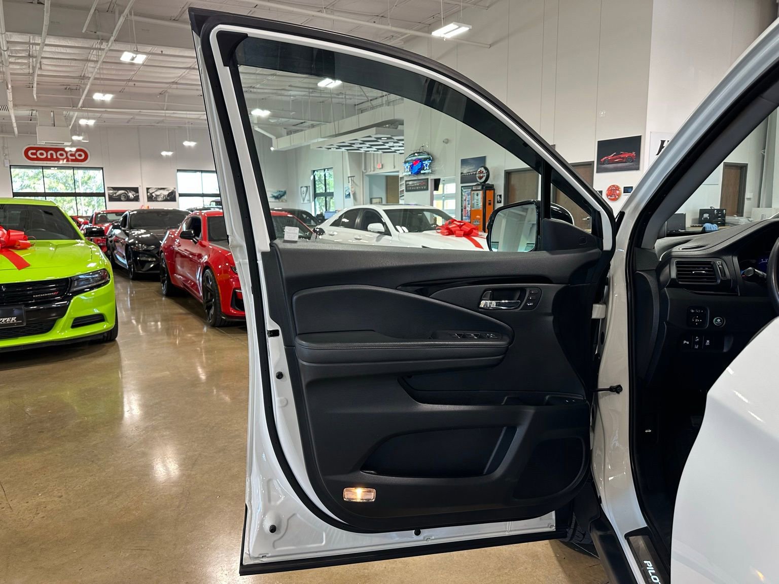 Used 2020 Honda Pilot Elite image 10