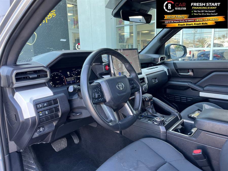 Used 2024 Toyota Tacoma TRD Off-Road AWD/4WD image 14
