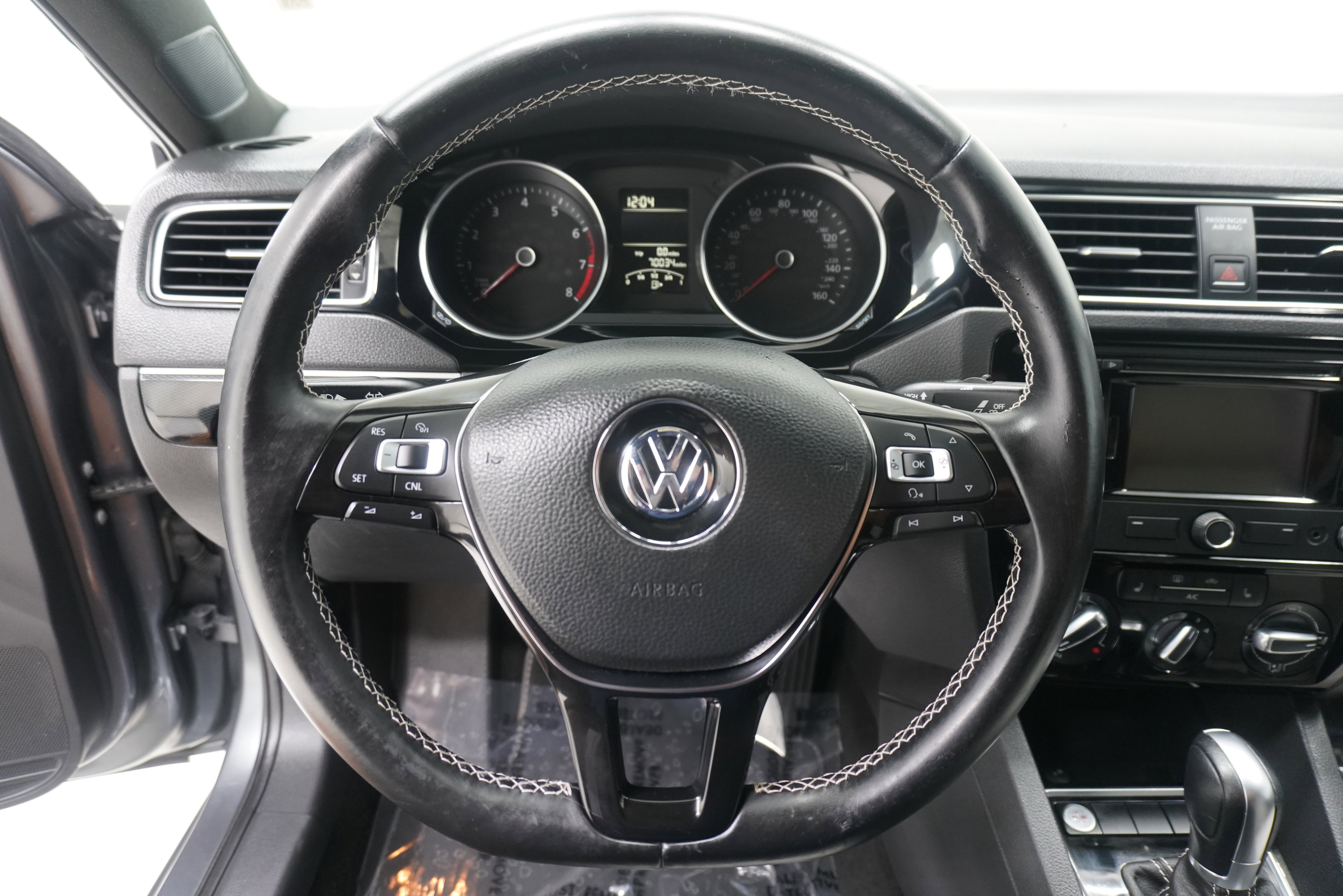 Used 2015 Volkswagen Jetta SE FWD image 15