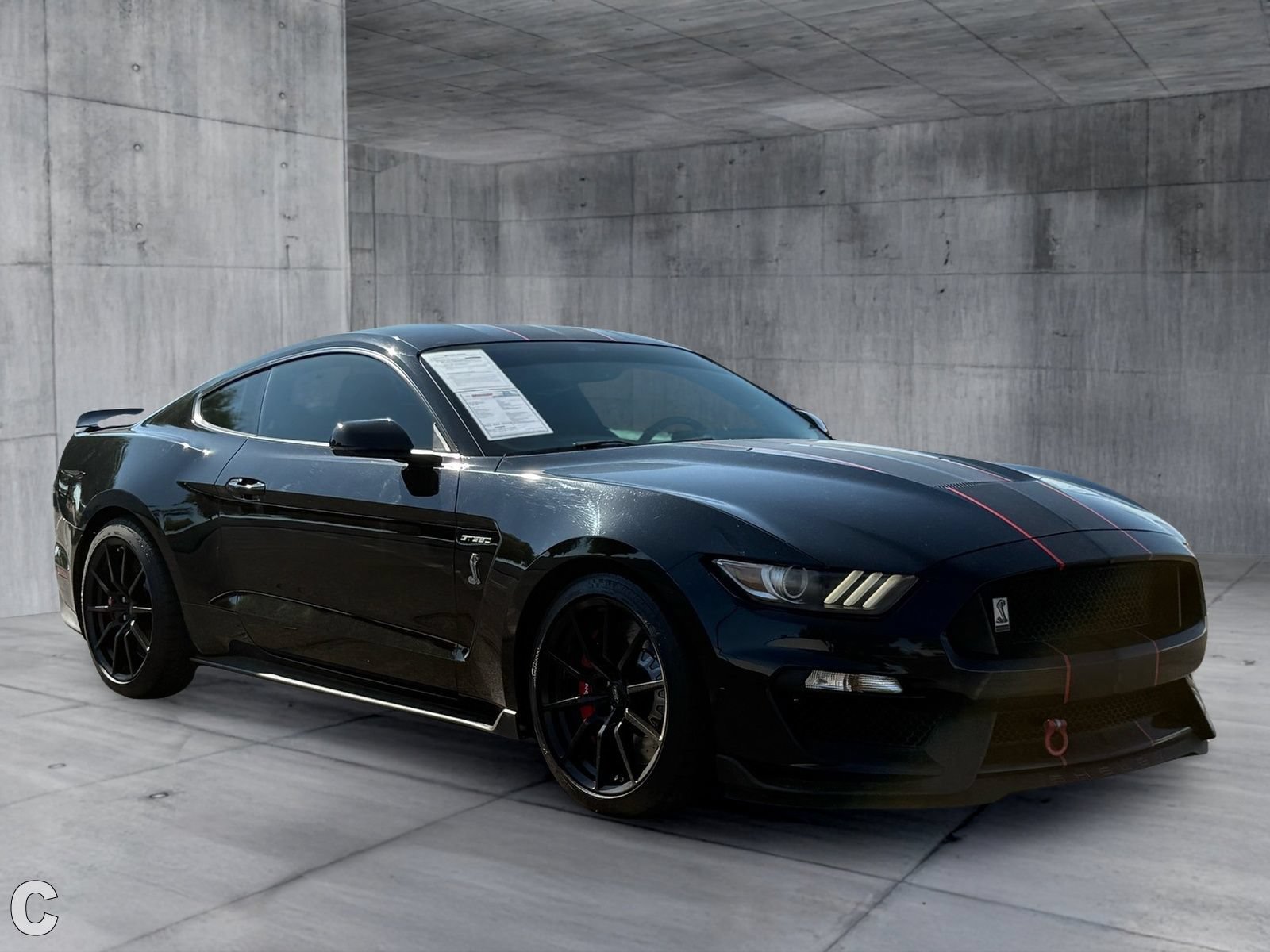 Used 2017 Ford Mustang Shelby GT350 w/ Electronics Package RWD image 9