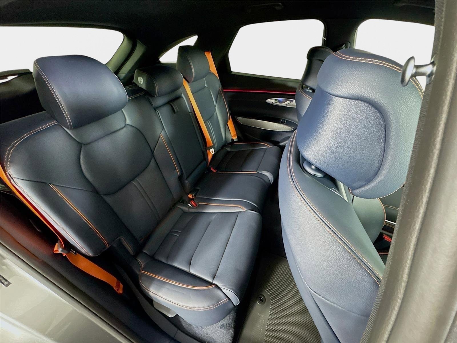 New 2026 Genesis GV70 2.5T Sport Prestige AWD/4WD image 29