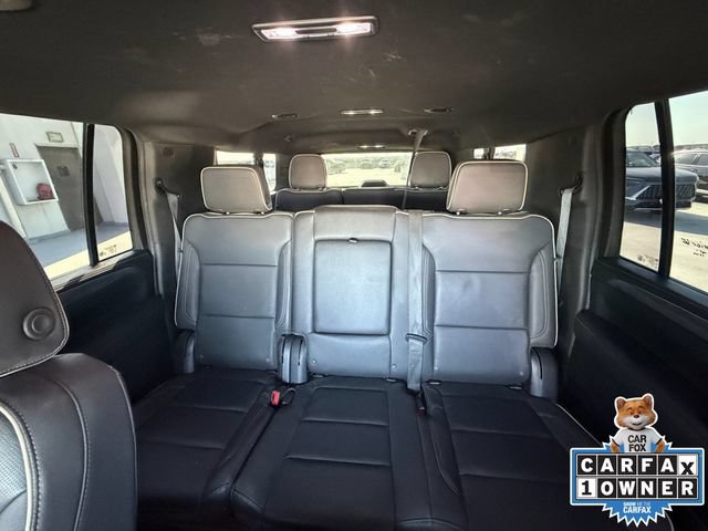 Used 2023 GMC Yukon XL SLT AWD/4WD image 5