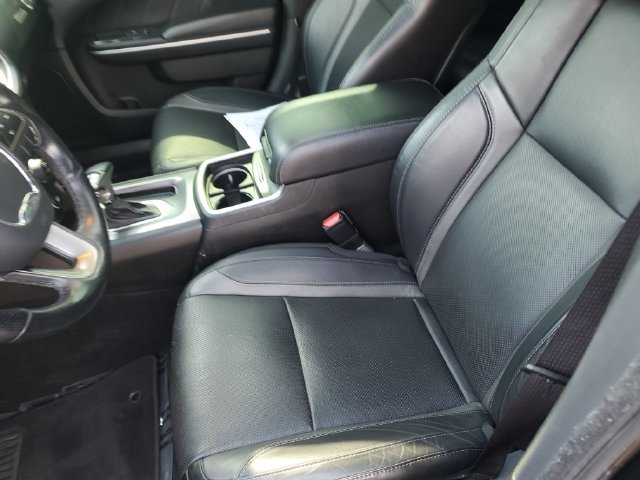 Used 2019 Dodge Charger SXT w/ Plus Group AWD/4WD image 16