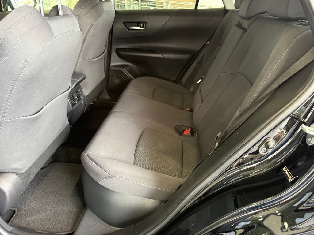 Certified 2021 Toyota Venza LE image 34
