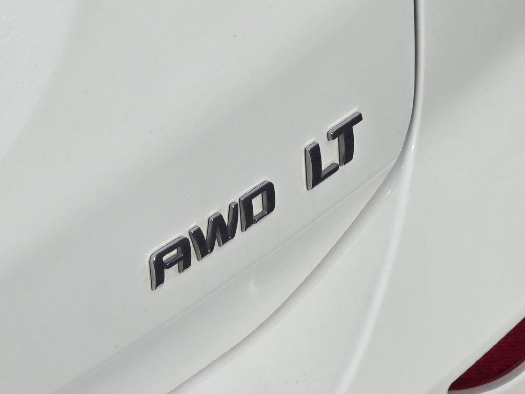 Used 2023 Chevrolet Equinox LT w/ LPO, Floor Liner Package AWD/4WD image 10