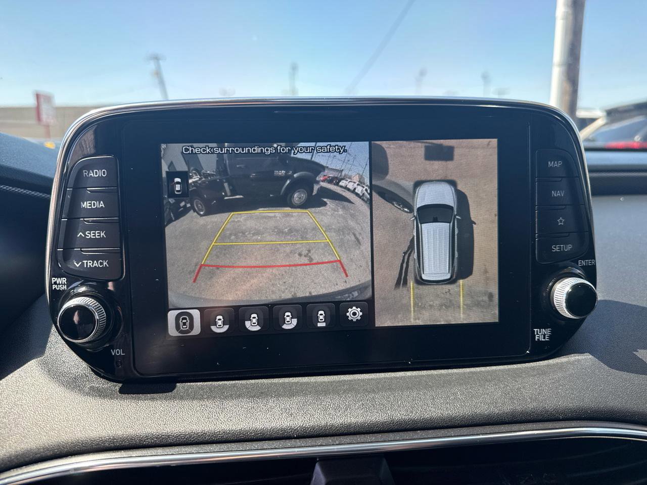 Used 2019 Hyundai Santa Fe Limited w/ Cargo Package image 24