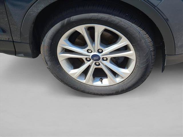 Used 2019 Ford Escape SE FWD image 8