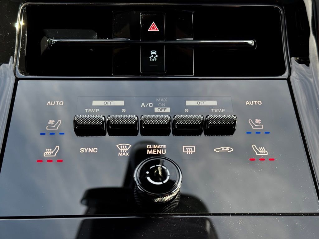 Used 2024 Porsche Panamera image 51