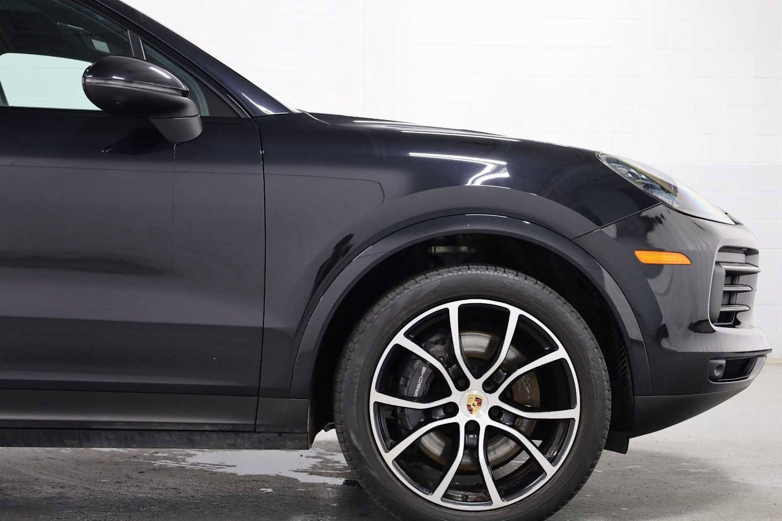 Used 2022 Porsche Cayenne image 11