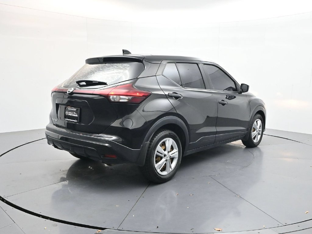 Used 2021 Nissan Kicks S FWD image 7