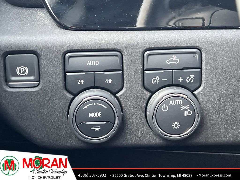 Certified 2025 Chevrolet Silverado 1500 LT image 26