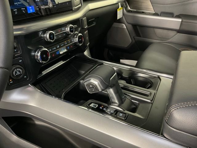 New 2025 Ford F150 Lariat w/ Equipment Group 501A Mid image 19