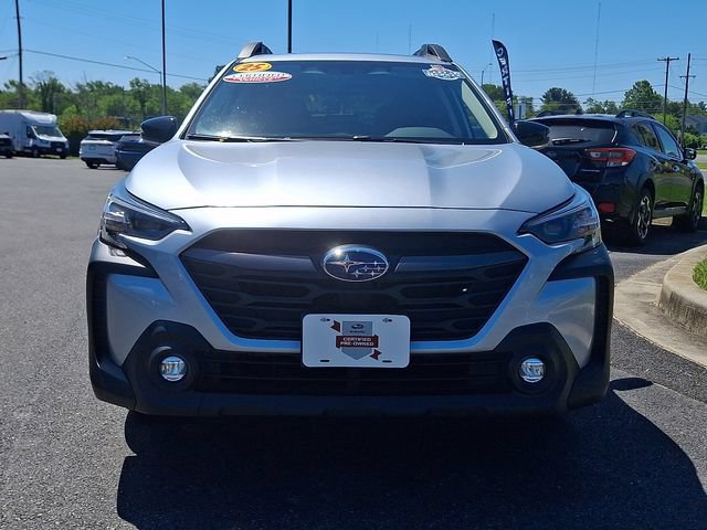 Used 2025 Subaru Outback Premium AWD/4WD image 2