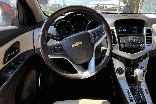 Used 2011 Chevrolet Cruze LT w/ RS Package FWD image 5