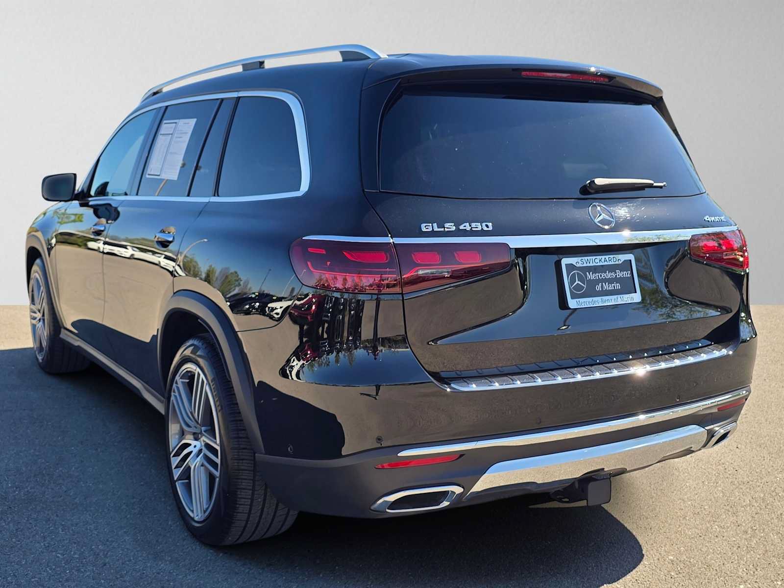 Used 2026 Mercedes-Benz GLS 450 4MATIC image 7
