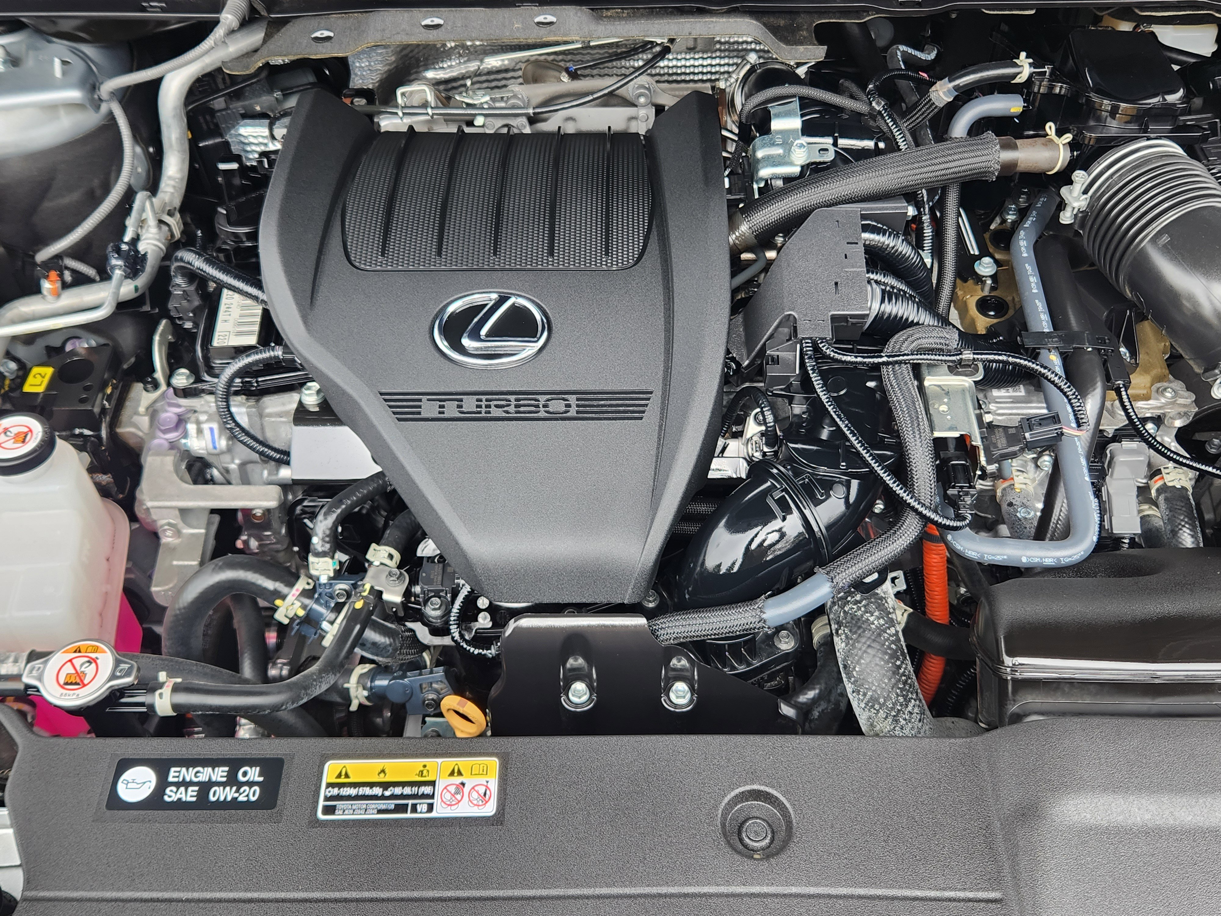 Used 2023 Lexus RX 500h F Sport w/ Accessory Package (Z1) image 21