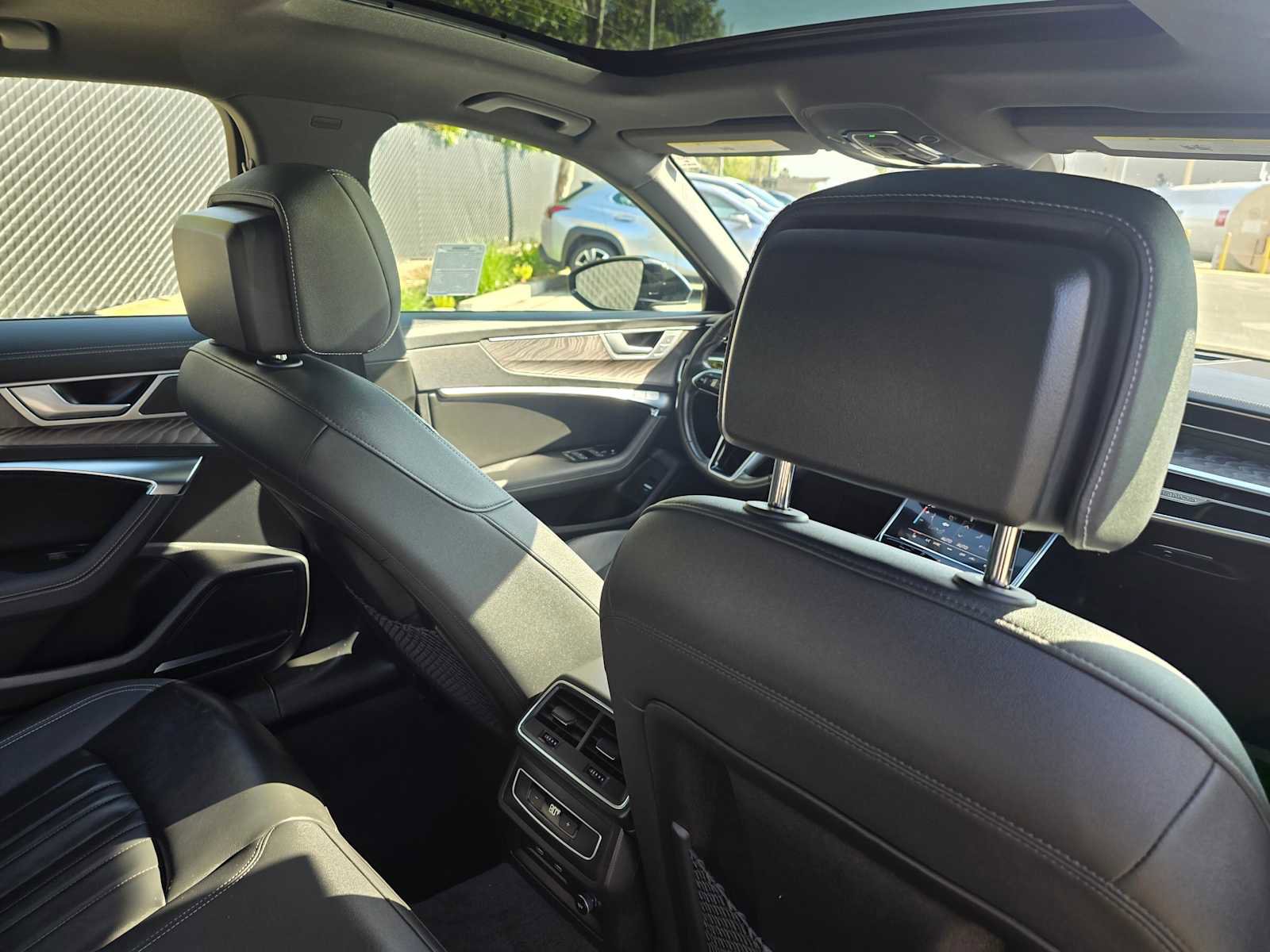 Used 2024 Audi A6 Premium Plus image 15