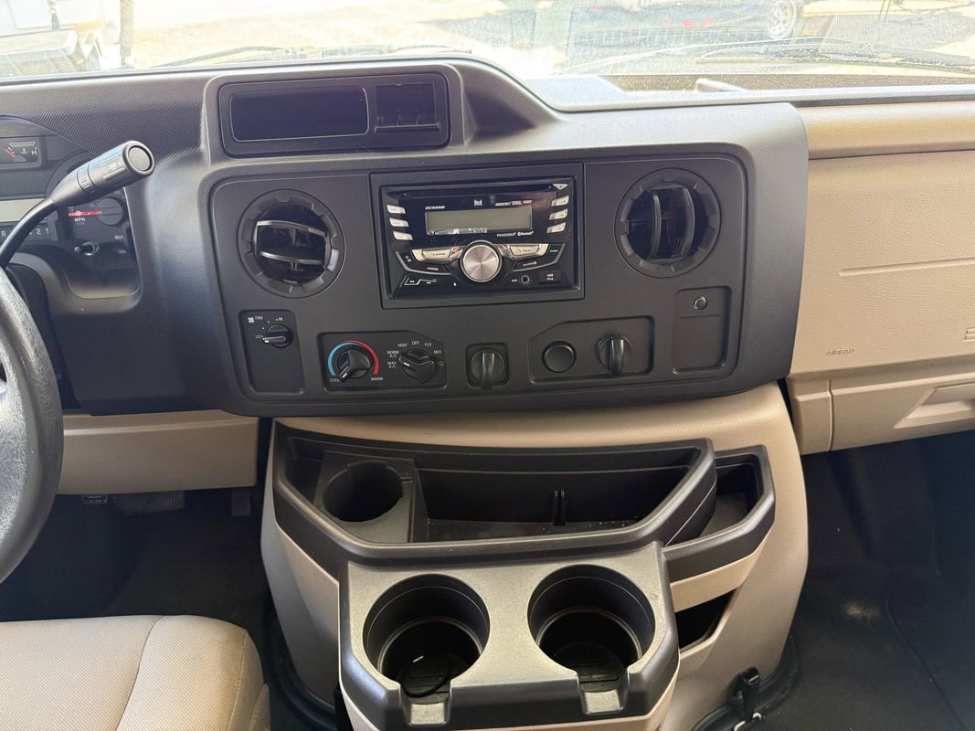 Used 2016 Ford E-350 and Econoline 350 Super Duty w/ Motorhome Prep Package RWD image 39