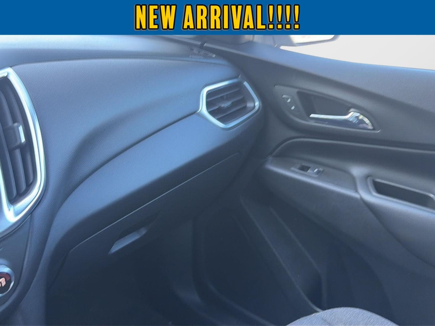 Used 2022 Chevrolet Equinox LT AWD/4WD image 28