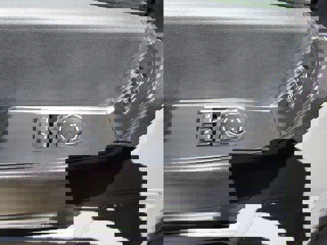 Used 2023 Ford F350 XL image 12