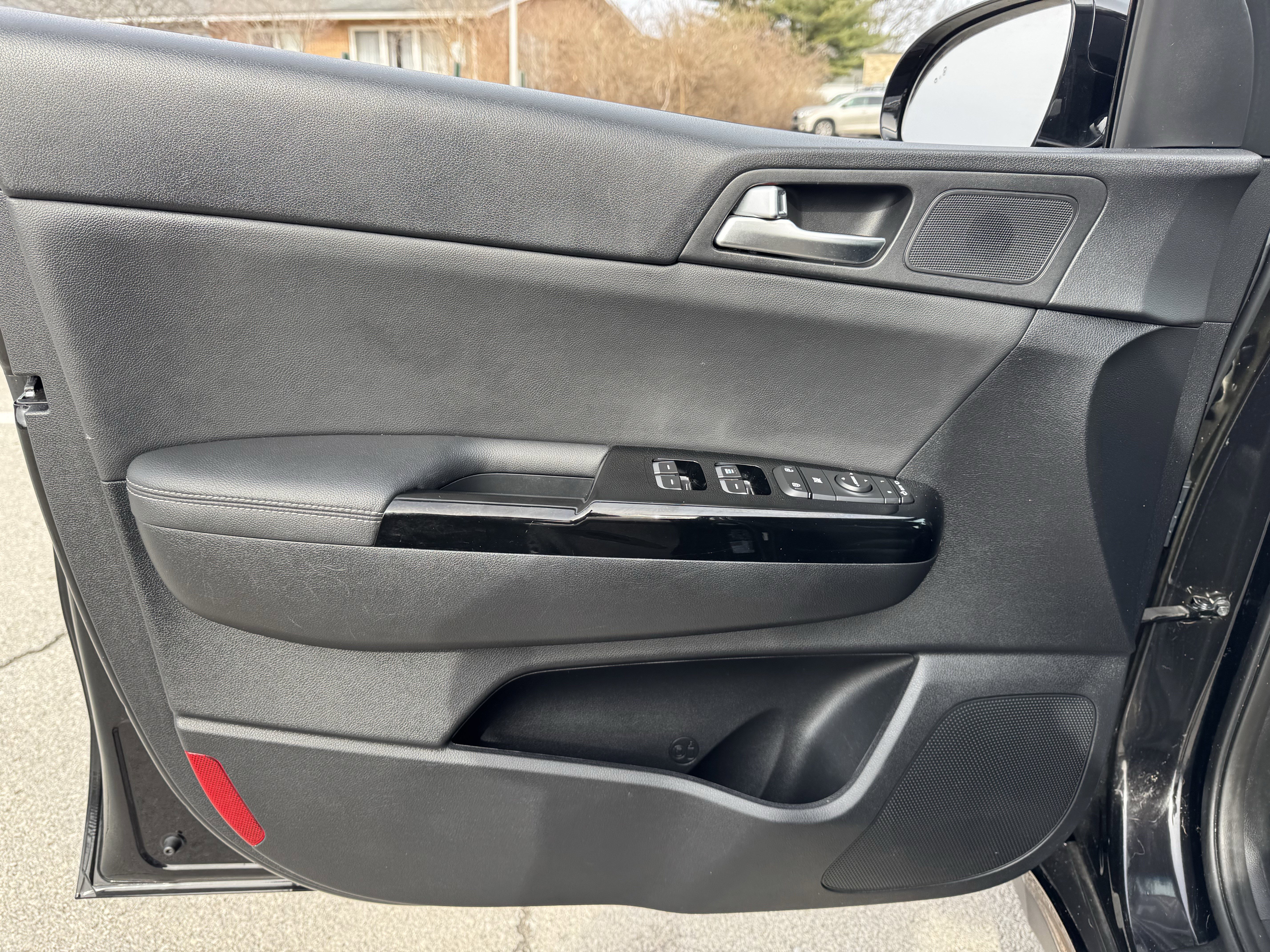 Used 2020 Kia Sportage S w/ S Premium Package image 23