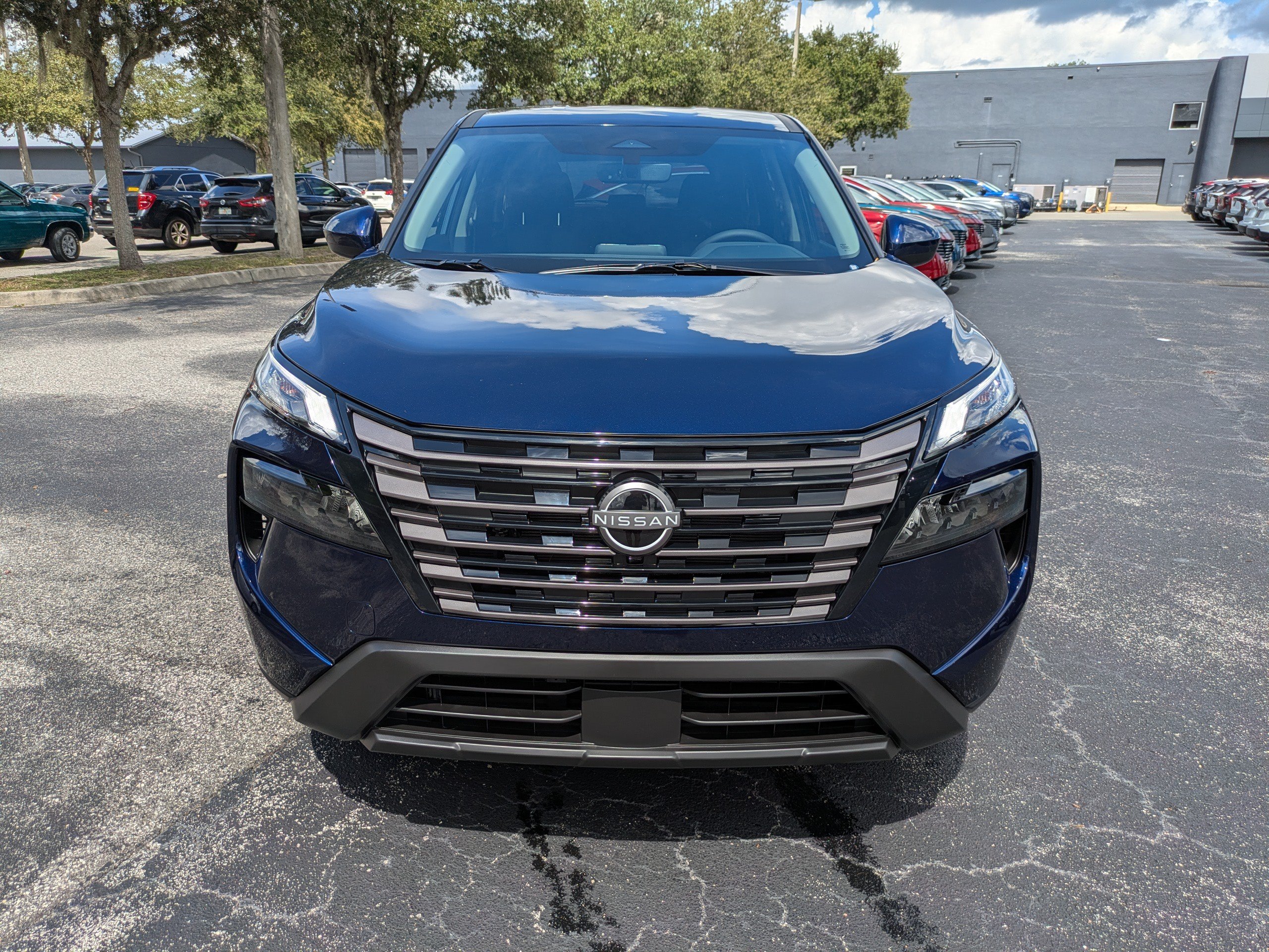 New 2026 Nissan Rogue SV FWD image 9