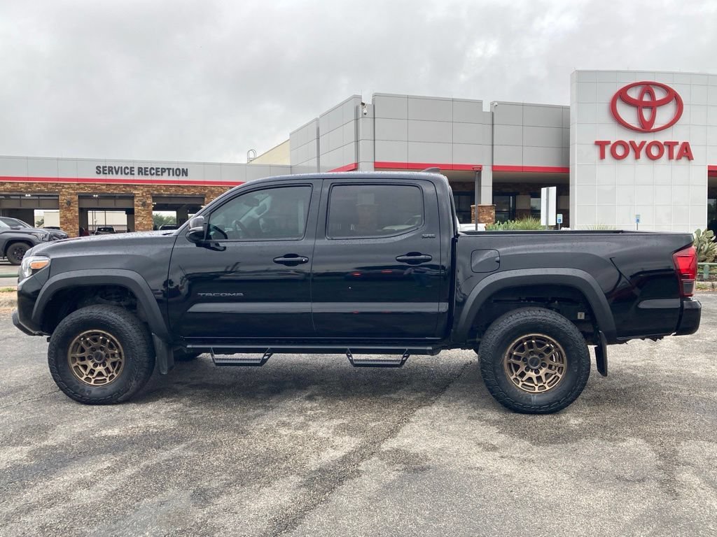 Used 2023 Toyota Tacoma 4x4 Double Cab w/ Trail Edition image 7