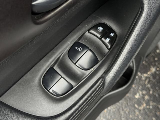 Used 2021 Nissan Rogue Sport S FWD image 23