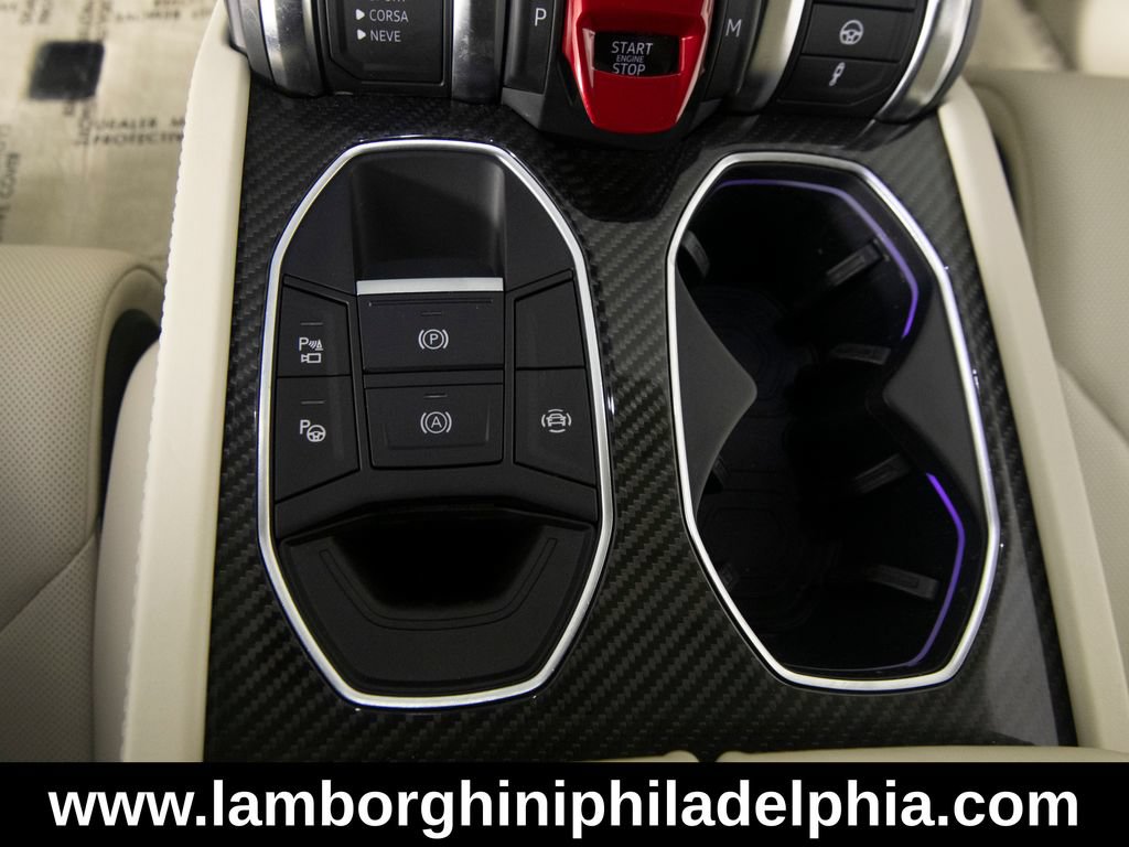 Used 2023 Lamborghini Urus S AWD/4WD image 34