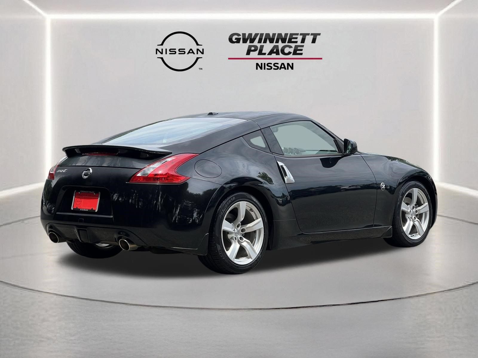 Used 2011 Nissan 370Z Touring RWD image 21