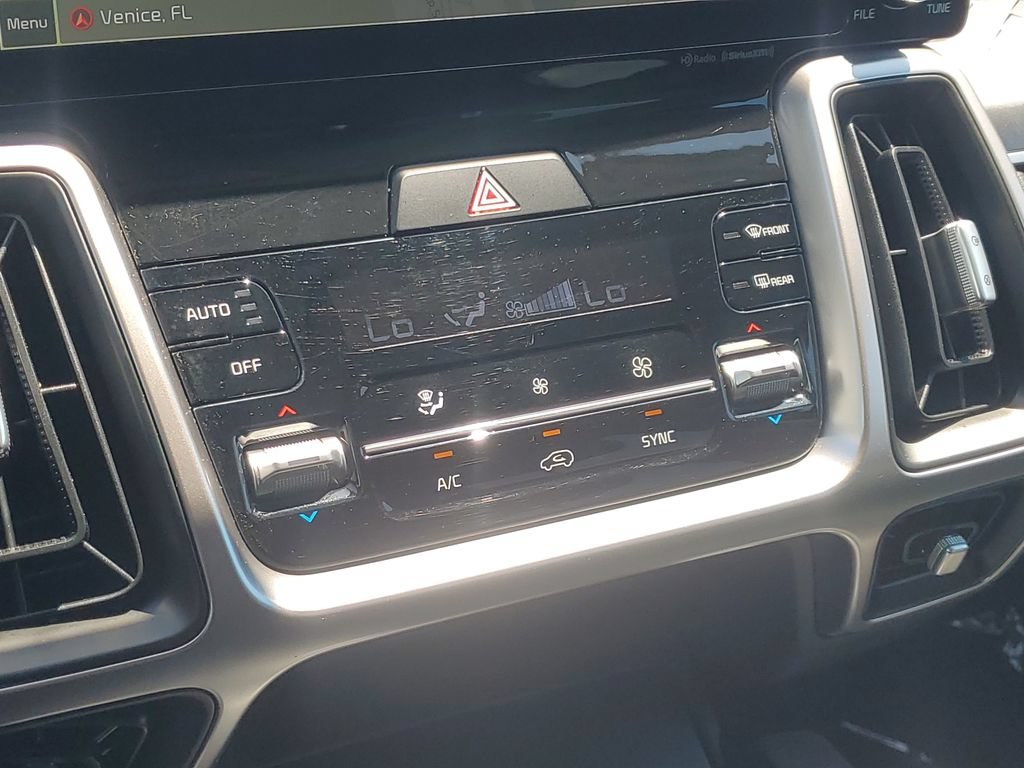 Used 2022 Kia Sorento S FWD image 28
