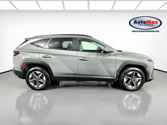 Used 2026 Hyundai Tucson SEL Plus AWD/4WD image 9
